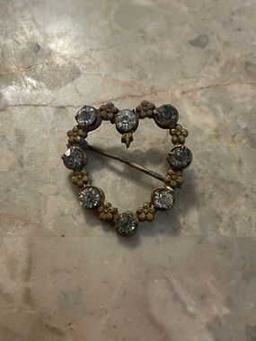 Antique RARE Victorian pin Heart Rhinestone Brooch -